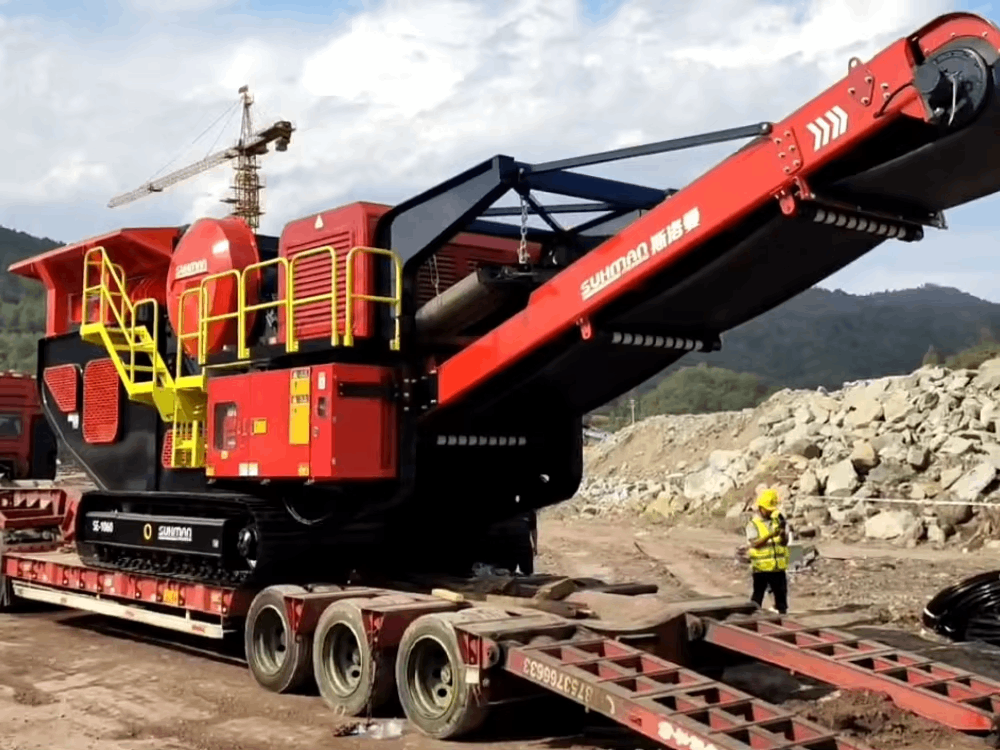 SUHMAN military-grade factory workshop producing crusher wear parts